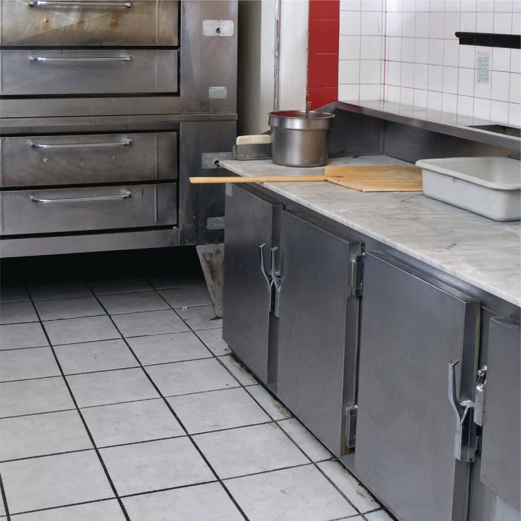 VersiFect Cleaner Disinfectant, Fresh Scent, 1 gal Bottle, 4/Carton